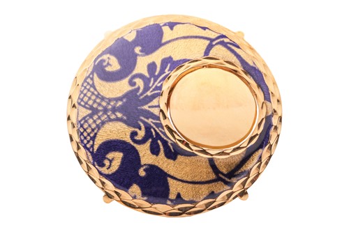 Lot 92 - An enamel cocktail ring, by Genero, consisting...