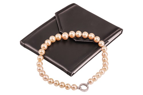 Lot A cultured South Sea pearl necklace, the...