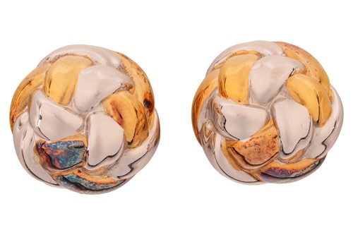 Lot 210 - A pair of two-toned earrings in 18ct gold, of...