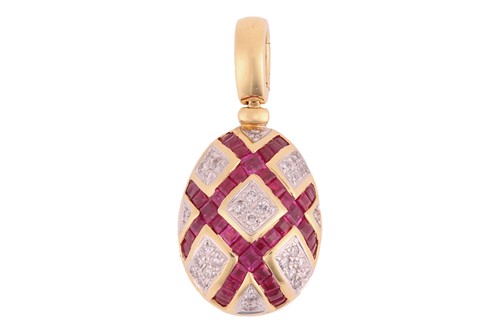 Lot 182 - A modern 18ct gold, ruby and diamond...