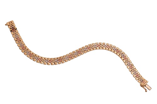 Lot 169 - A three-tone brick link bracelet, comprising...