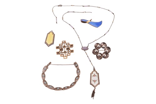 Lot 344 - A small collection of Scandinavian jewellery...
