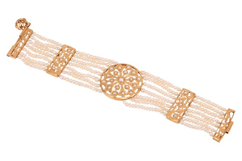 Lot 59 - A keshi pearl bracelet of floral design,...