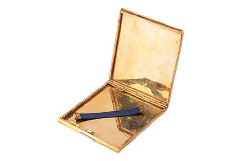 Lot 352 - A cigarette case, the rectangular case with...