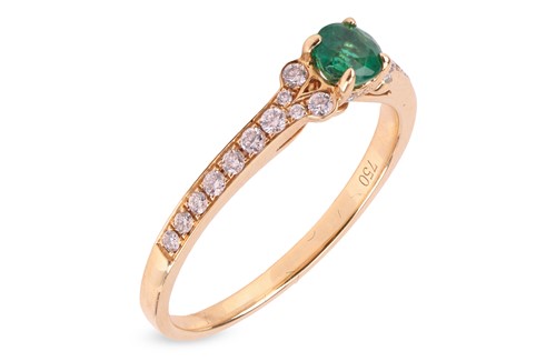 Lot 282 - An emerald and diamond ring, comprising a...