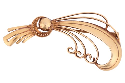 Lot 15 - A stylised feather brooch, circa 1940s; the...