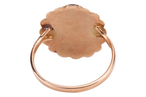 Lot 224 - An onyx mourning brooch and ring set, and a...