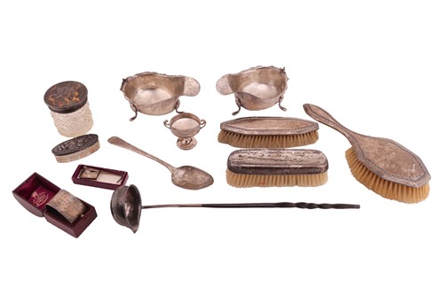 Lot 455 - An Aprey and Co, boxed silver spring-loaded...