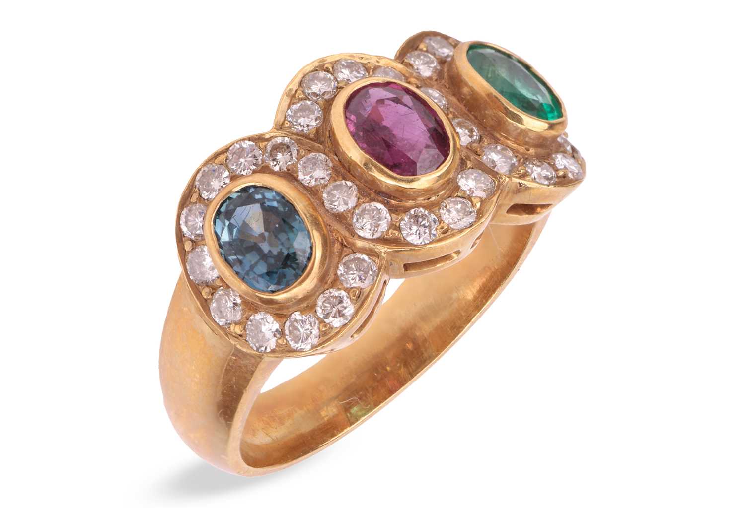 Lot A multi-gem triple cluster ring, bezel-set...