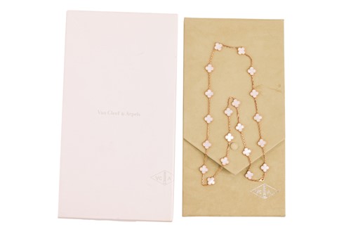 Lot Van Cleef & Arpels - a 'Vintage Alhambra'...
