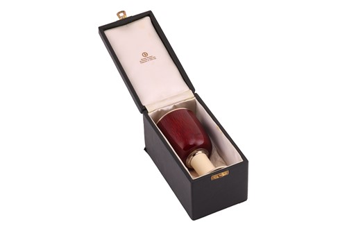 Lot Gerald Benney. A cased silver gilt and...