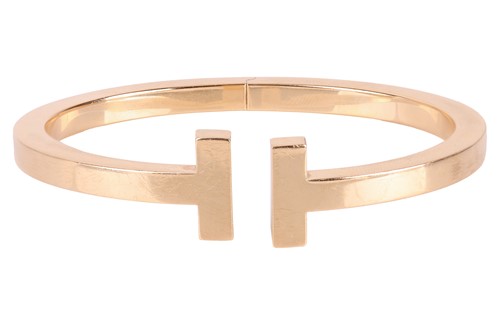 Lot Tiffany & Co. - a Tiffany T Square Bracelet in...