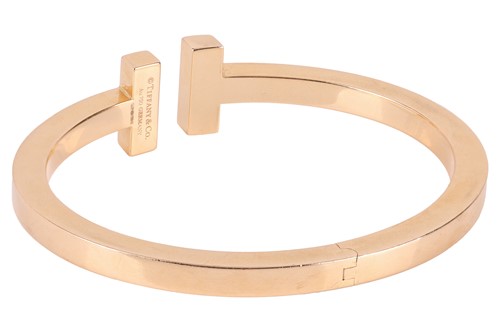 Lot Tiffany & Co. - a Tiffany T Square Bracelet in...