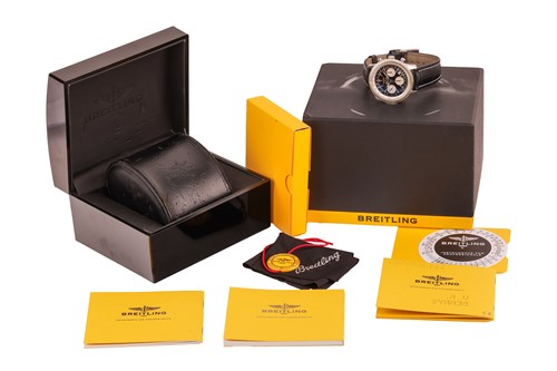 Lot Breitling Gentleman’s Navitimer Wristwatch...