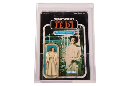 Lot Star Wars: a rare vintage and graded Kenner...