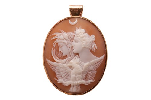 Lot A shell cameo brooch cum pendant in 9ct gold,...