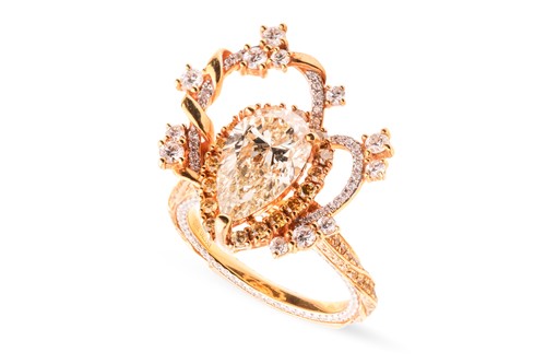 Lot A diamond dress ring, with a total diamond...