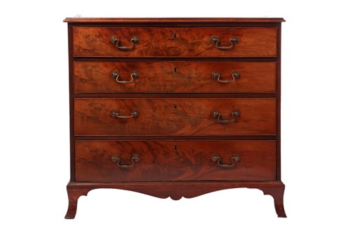 Lot 17 - A George III mahogany bachelors’ chest, circa...
