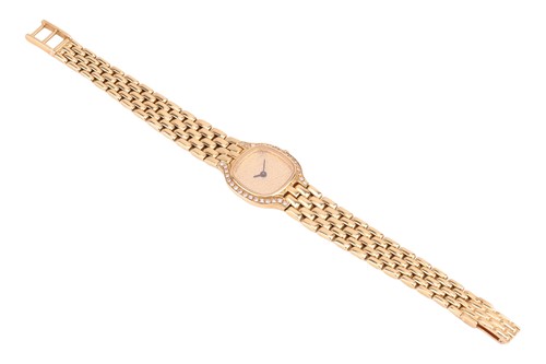 Lot A Lady’s ‘18K’ Diamond-Set Wristwatch Bezel:...