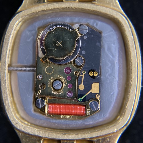 Lot A Lady’s ‘18K’ Diamond-Set Wristwatch Bezel:...