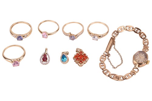 Lot 25 - A small collection of 9ct gold gem-set...