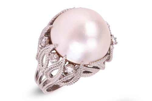 Lot 46 - A pearl-set cocktail ring, composed of a mabé...