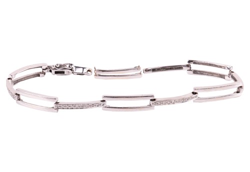 Lot 193 - An 18ct white gold diamond-set bracelet,...
