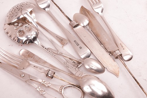 Lot 424 - A pair of Danish silver grape scissors, by P....