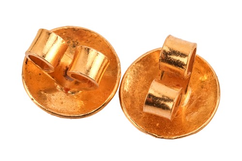Lot 88 - A pair of high carat drop earrings, each...