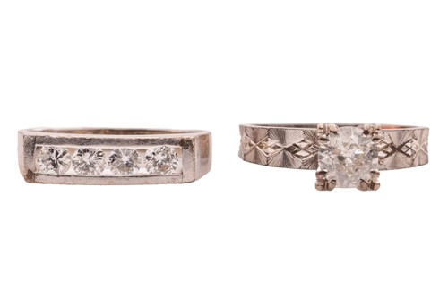 Lot 133 - A diamond solitaire ring and a diamond...