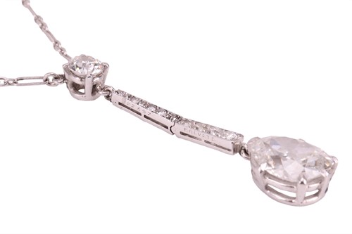 Lot A French Belle Époque old-cut diamond lavalier...