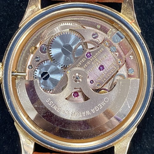 Lot Omega ‘18K’ Constellation Chronometer, with...