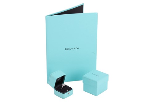 Lot Tiffany & Co. - A 'Tiffany Soleste' double row...