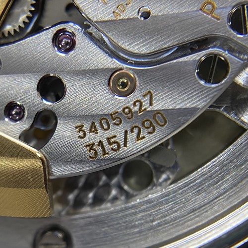 Lot Patek Philippe Gentleman’s Platinum Calatrava...