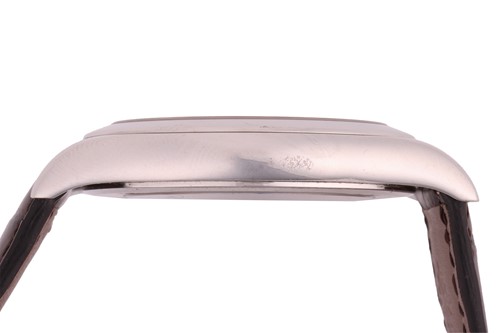 Lot Patek Philippe Gentleman’s Platinum Calatrava...