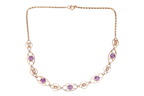 Lot 3 - An amethyst and split pearl necklace in 9ct...