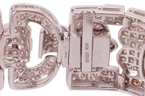 Lot 152 - An Art Deco-style diamond-set bracelet,...