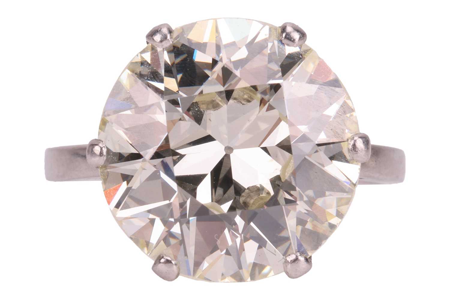 Lot An old European-cut diamond solitaire ring,...