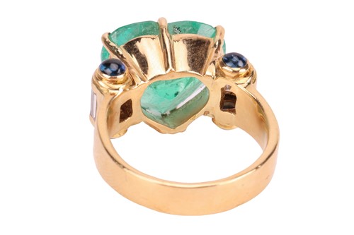 Lot 204 - A large heart-shaped emerald dress ring, the...