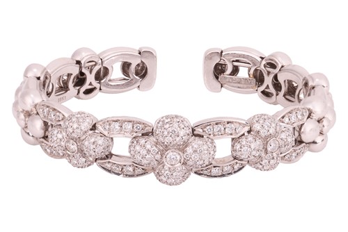 Lot 302 - David Morris - a diamond-set flexible torque...