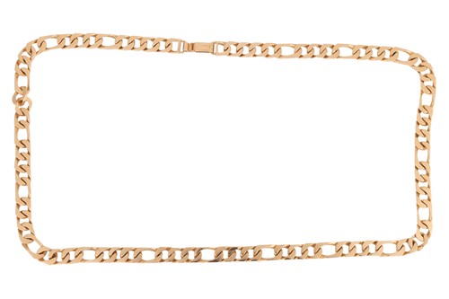 Lot 32 - A long Figaro curb link chain, the heavy flat...