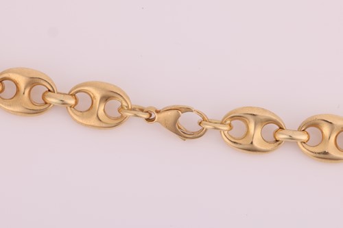Lot 171 - A heavy anchor link chain in yellow metal,...
