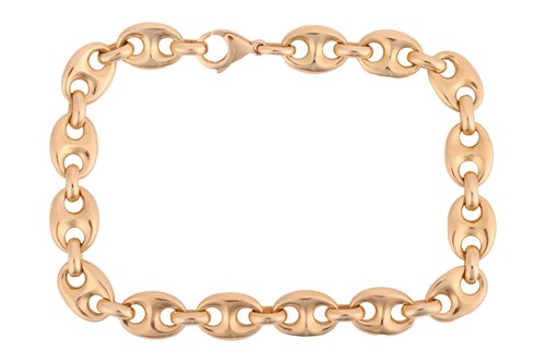 Lot An anchor link bracelet, fastened with lobster...
