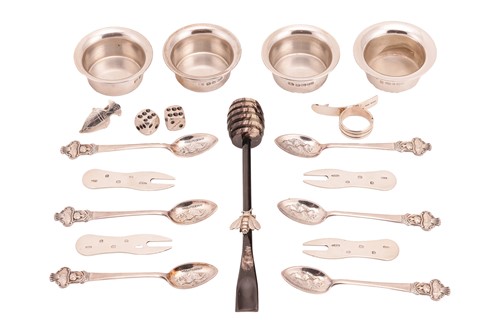 Lot 387 - An agglomeration of small silver curios and...