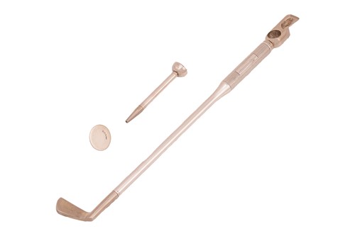 Lot 392 - Of golfing interest; a novelty silver "Golf...