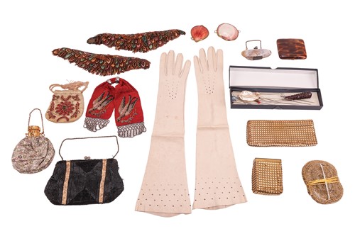 Lot 161 - A pair of lady's kid leather evening gloves;...