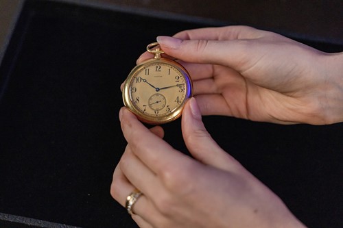 Lot 342 - Cartier - A Montre Couteau, Keyless Minute...