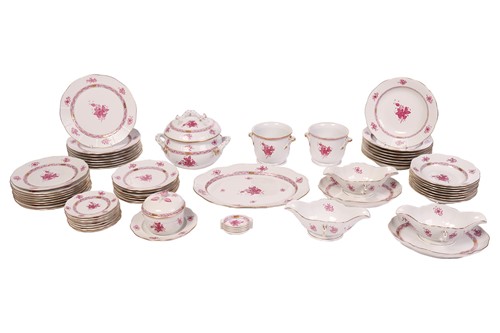 Lot 163 - A Herend Porcelain Hungary Chinese Bouquet...