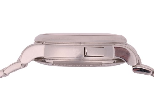 Lot Montblanc - A Nicolas Rieussec Chronograph...