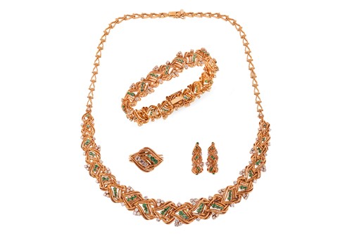 Lot 61 - An emerald and diamond parure; comprising a...